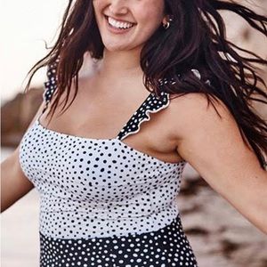 Summersalt Ruffle Oasis swimsuit and wrap set